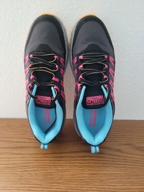 Skechers Women's Gray Pink Blue Go Run  Trail Sneakers